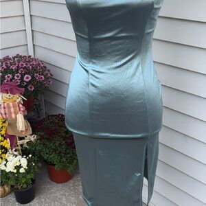 Elegant Teal Strapless Dress